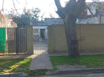 Casa de 2 ambientes, Almirante Brown · Excelente Casa Americana a 400 m de La Estación de Claypole