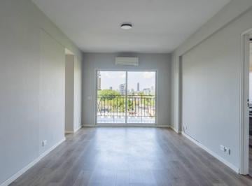 Departamento · 57m² · 3 Ambientes · 1 Cochera · Husares y Mendoza