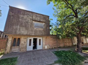 Casa · 135m² · 4 Ambientes · Hermosa Casa y Espaciosa en Ignacio Crespo 8200. Zona Norte