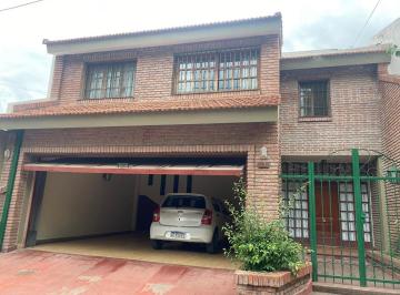 Casa · 365m² · 6 Ambientes · 2 Cocheras · Exc. Casa 5 Dorm Pileta Qcho Gge Las Tipas Esq Las Palmeras