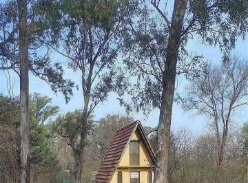 Casa · 60m² · 2 Ambientes · Venta - Córdoba - Anisacate - Chalet C/techo Dos Aguas - Buena Ubic - 3 Terrenos - Sup. Cub.60 m² - Sup. Terr.1785 m²