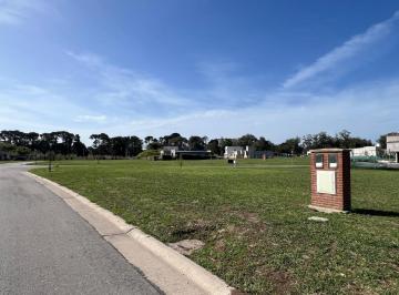 Terreno · 728m² · Venta Lote Barrio Privado Arenas Chico