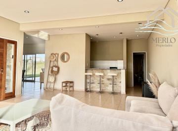 Casa · 155m² · 4 Ambientes · Casa en Costa Esmeralda