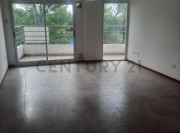 Departamento · 69m² · 5 Ambientes · Venta Departamento Moreno 1900