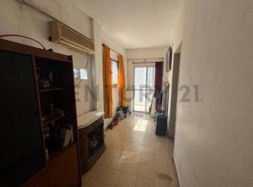 Casa · 60m² · 3 Ambientes · Venta de Casa 3 Ambientes en Munro, Vicente López