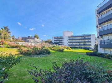 Departamento · 70m² · 2 Ambientes · 1 Cochera · Venta Dpto 1 Dorm Veneto Village