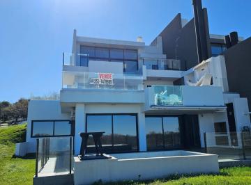 Departamento · 5 Ambientes · 1 Cochera · Amoblado One Golf Impecable