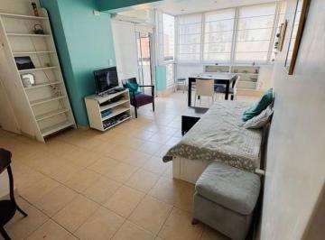 Departamento · 50m² · 2 Ambientes · Amplio Departamento con Terraza Propia en Almagro