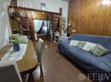 PH · 94m² · 3 Ambientes · Venta Departamento Tipo Casa PH 3 Ambientes con Cochera y Patio en Quilmes