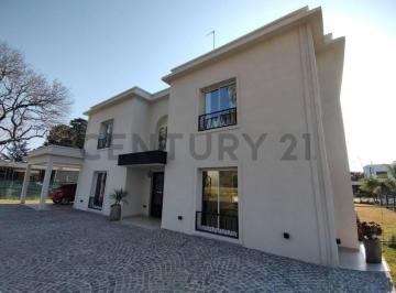Casa · 210m² · 4 Ambientes · Casas en Venta en Barrio Cerrado, Ruta 2
