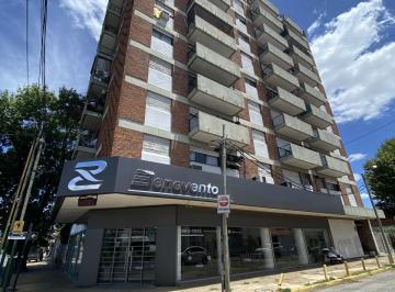 Departamento · 38m² · 2 Ambientes · Departamento de 2 Ambientes Sobre Av H Yrigoyen Oportunidad