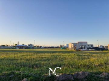 Terreno · 300m² · Terreno en Venta en Barrio Laguna Azul Opción Financiación