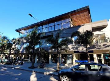 Departamento · 80m² · 2 Dormitorios · 1 Cochera · Departamento de 3 Ambientes Al Frente a Estrenar en Otamendi