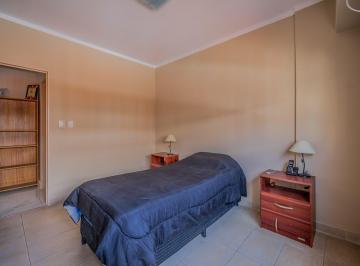 Departamento · 58m² · 3 Ambientes · 1 Cochera · Departamento 3 Ambientes con Cochera Venta Apto Credito Bancario en Banfield, Lomas de Zamora, G. B. a