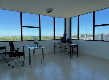 Oficina comercial · 40m² · 1 Cochera · Oficina en Venta en Studios de La Bahía, Bahia Grande, Nordelta