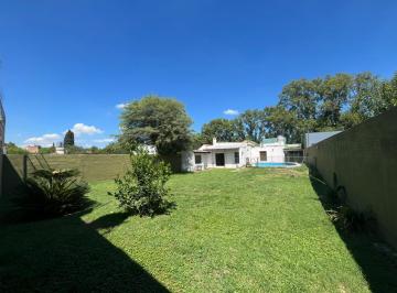 Casa · 330m² · 7 Ambientes · 3 Cocheras · Casa en Venta en Arguello Zona Colegios en Una Planta, Gran Parque, Escritura