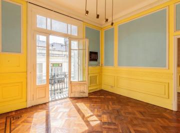 Departamento · 176m² · 8 Ambientes · Semipiso Estilo Francés - Apto Profesional - Congreso
