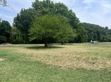 Terreno · 440m² · Terreno en Venta en Barrio Parque Peró