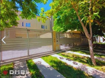 PH · 110m² · 4 Ambientes · PH en Venta 3 Dorm.