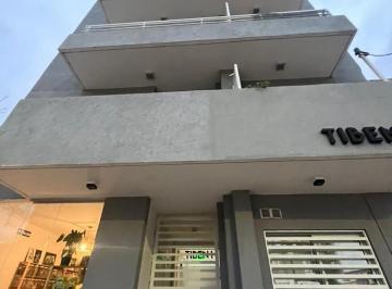 Departamento · 50m² · 2 Ambientes · Vendo Depto. a Estrenar! 1 Dorm. Edificio C/terraza y Asador. B° Alto Alberdi