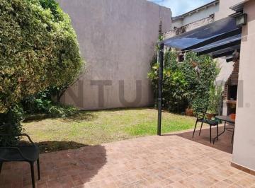 Casa · 144m² · 7 Ambientes · 1 Cochera · Venta Casa + PH en 1°piso en Block - Villa Martelli, Vte. López - a Cuadras de Acc Norte, Gral Paz y