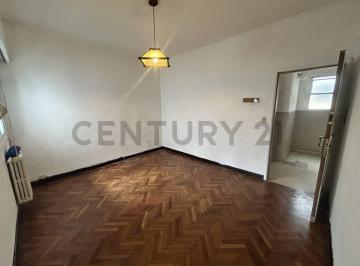 Departamento · 58m² · 3 Ambientes · Venta de Departamento de 2 Dorm. en La Plata