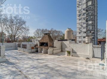 Casa · 198m² · 4 Ambientes · 2 Cocheras · Casa 4 Amb Patio Terraza y Cochera en Venta Villa Crespo