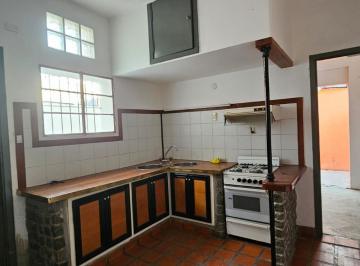 Casa · 213m² · 4 Ambientes · Casa en Don Bosco