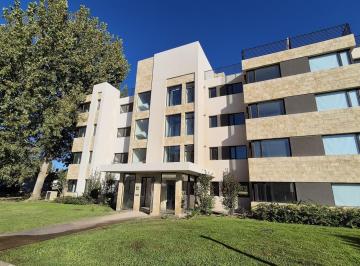 Departamento · 90m² · 2 Dormitorios · 1 Cochera · Departamento en en Barrio Cerrado Los Canales de Plottier
