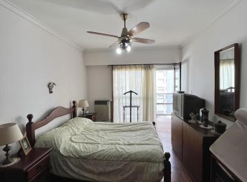 Departamento · 60m² · 3 Ambientes · 1 Cochera · Departamento en La Perla