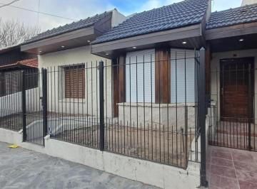 PH · 48m² · 3 Ambientes · Venta de PH 2 Ambientes Reciclado en San Jose, Mar del Plata.
