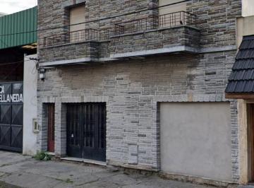 Casa · 220m² · 3 Ambientes · Venta Casa Avellaneda