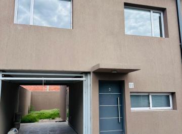 PH · 140m² · 3 Dormitorios · 1 Cochera · Duplex en Venta