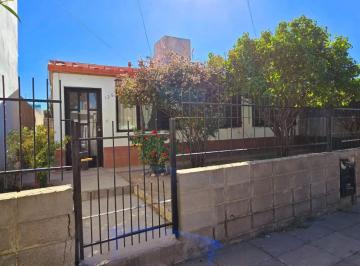 Casa · 202m² · 3 Ambientes · Casa en Km 8