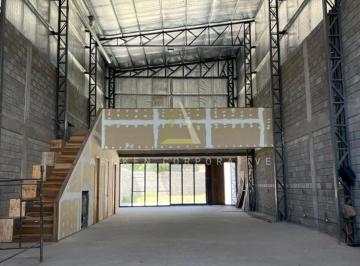 Bodega-Galpón · 370m² · Galpón en Alquiler en Tigre