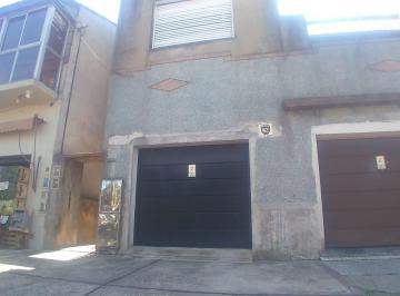 PH de 6 ambientes, Avellaneda · Venta Dos PH en Wilde Oeste