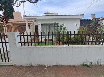 Casa de 4 ambientes, Córdoba · Casa en Venta - Dos Dorm. - Barrio Marques de Sobremonte!