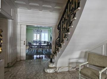 Departamento · 365m² · 5 Ambientes · 2 Cocheras · Departamento, 3 Dorm., 365 m², Botanico.