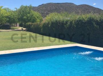 Casa · 132m² · 4 Ambientes · Venta de Casa en San Rafael