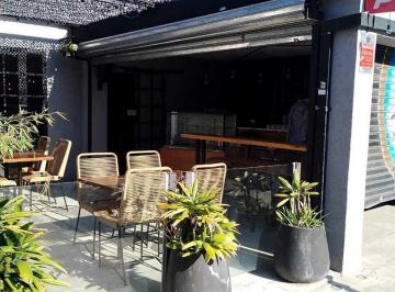 Local comercial · 244m² · Local en Venta en Lanús Este, Lanús, G. B. a. Zona Sur