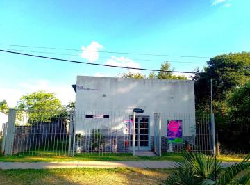 FRENTE · Importante Salón Comercial