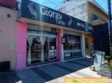 LOCAL FRENTE · Venta en Bloque: Local Comercial + Departamento Interno