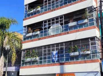 Departamento de 4 ambientes, La Matanza · Alquiler 4 Amb C/cochera