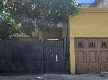 Casa de 5 ambientes, Quilmes · Casa en Venta en Villa Cramer