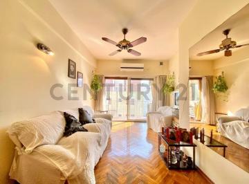 Departamento · 69m² · 4 Ambientes · Venta Departamento 4 Ambientes con Lavadero y Balcon - Centr