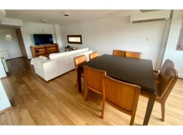 Casa · 186m² · 10 Ambientes · 1 Cochera · Piso Amoblado en Alquiler Temporal Frente a Plaza España