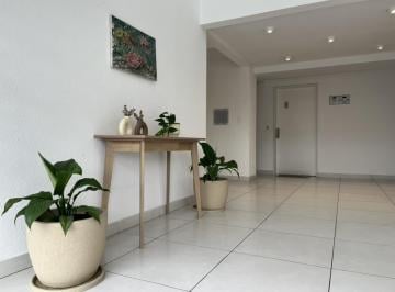 Departamento · 75m² · 3 Ambientes · 1 Cochera · En Venta 3 Ambientes con Vista Al Lago Central en Zerena!