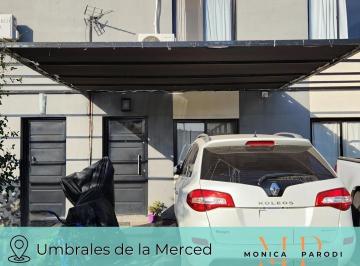 Casa · 72m² · 3 Ambientes · 2 Cocheras · En Venta Duplex de 3 Ambientes en Umbrales de La Merced - Moreno
