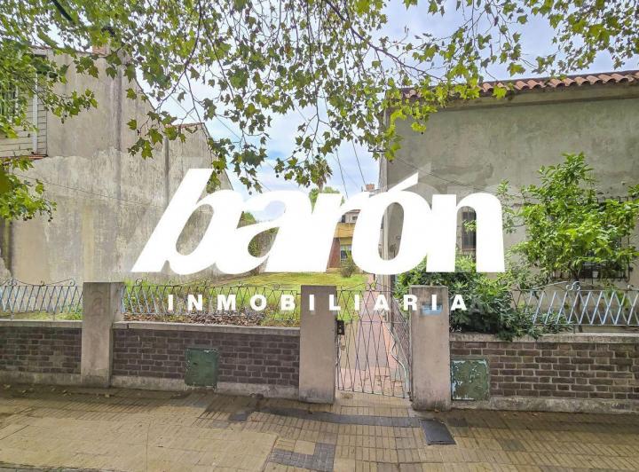 Terreno · 983m²