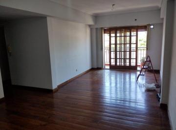 Departamento · 90m² · 4 Ambientes · 1 Cochera · Semipiso Departamento de 4 Ambientes con Cochera y Balcon